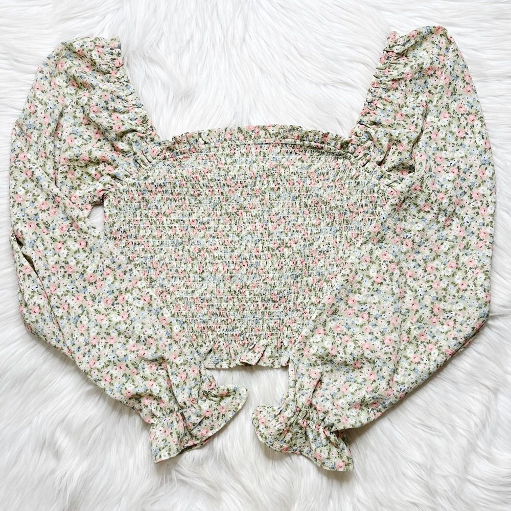 Forever 21 Off The Shoulder Floral Smocked Long Sleeve Crop Top Green Medium